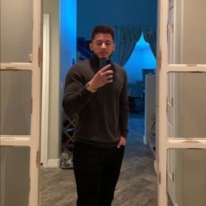 Meet your Posher, Roberto